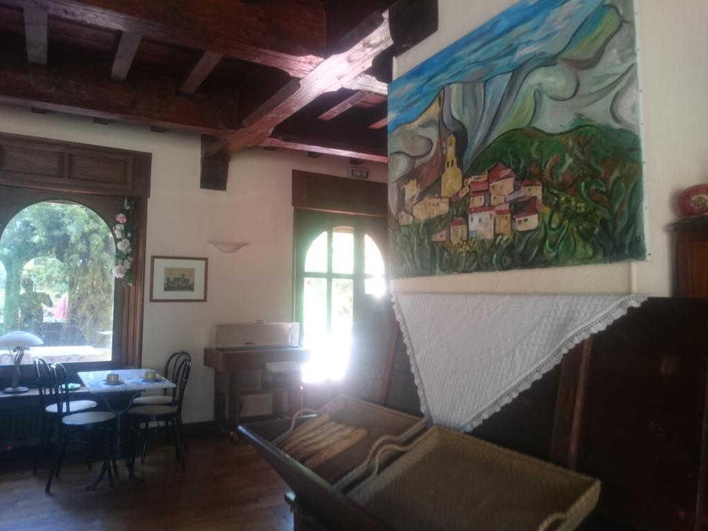 Hotel Le Mas Fleuri Верне-ле-Бен Экстерьер фото